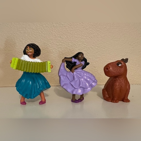 McDonald's Other - McDonald’s Encanto Toys